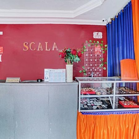 Oyo 90450 Sentra Inn Medan Exteriér fotografie